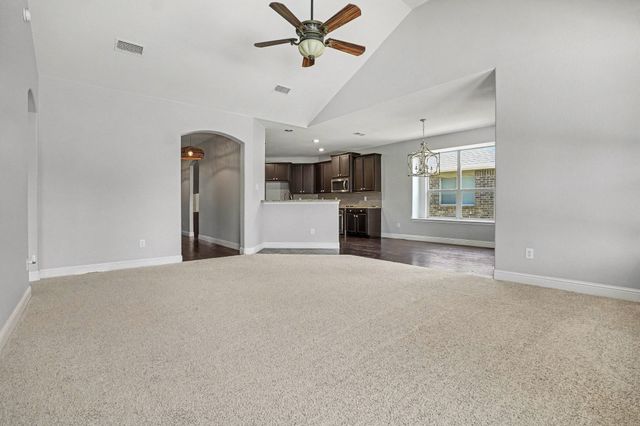 4310 Garden Path Lane, Mansfield, TX 76063