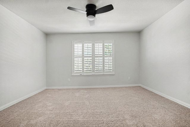 4310 Garden Path Lane, Mansfield, TX 76063