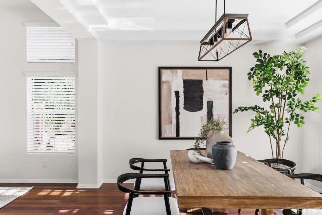 1615 Orchard Wood Road, Encinitas, CA 92024