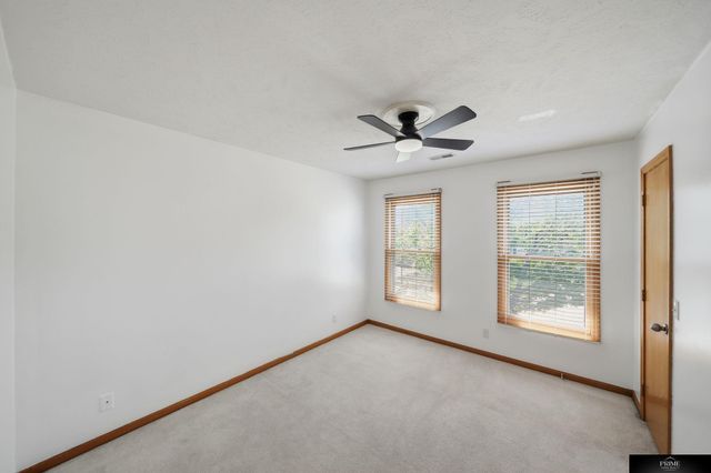 10326 Newport Avenue, Omaha, NE 68122