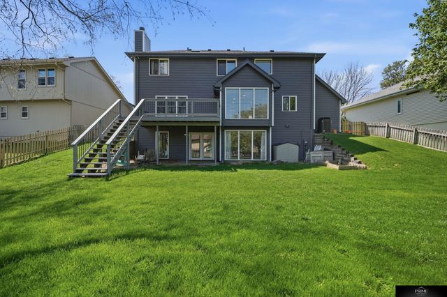 10326 Newport Avenue, Omaha, NE 68122