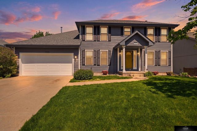 10326 Newport Avenue, Omaha, NE 68122
