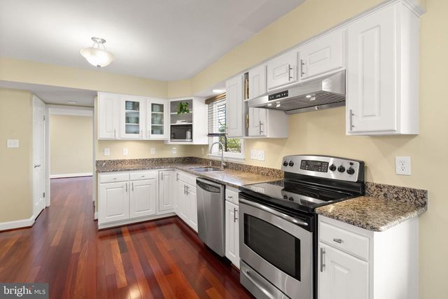 4354 MISTY RIDGE DR, Haymarket, VA 20169