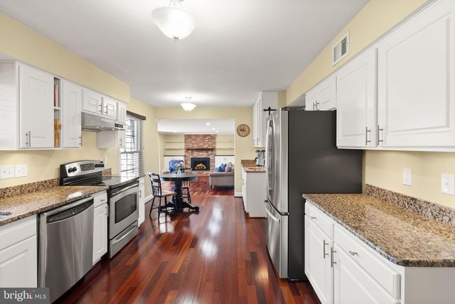 4354 MISTY RIDGE DR, Haymarket, VA 20169