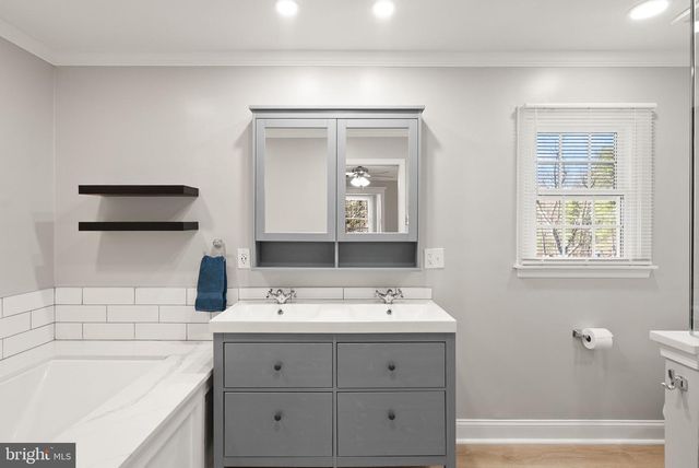 4354 MISTY RIDGE DR, Haymarket, VA 20169