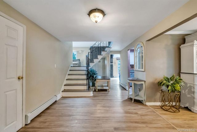 22 Cornelia Lane, Lake Grove, NY 11755