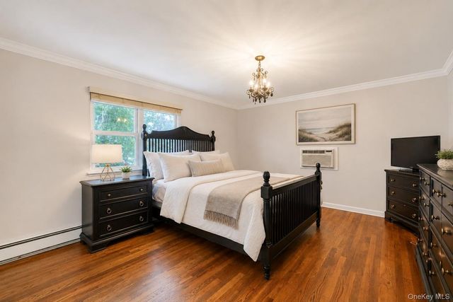 22 Cornelia Lane, Lake Grove, NY 11755