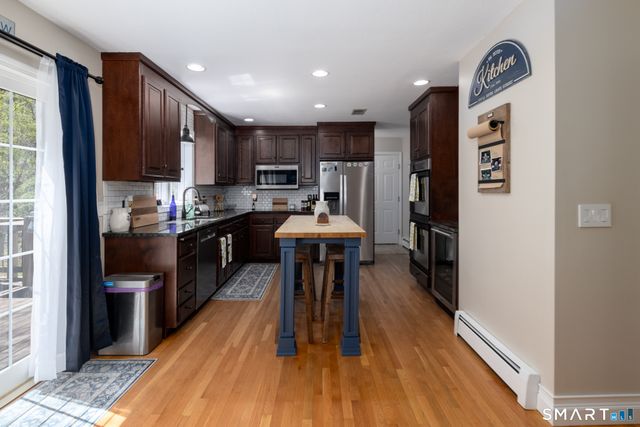 29 Chestnut Hill Road, Hebron, CT 06248