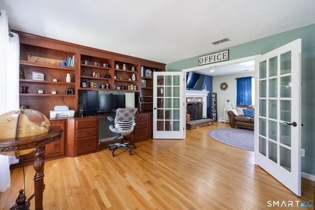29 Chestnut Hill Road, Hebron, CT 06248