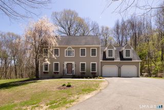 29 Chestnut Hill Road, Hebron, CT 06248