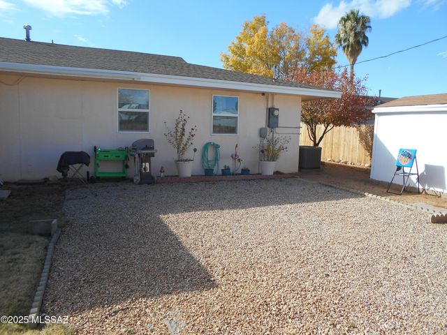306 N Sage Street, Pearce, AZ 85625