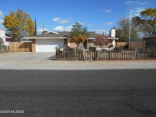 306 N Sage Street, Pearce, AZ 85625
