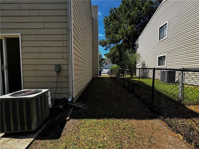 3514 Bancroft DR, Virginia Beach, VA 23452