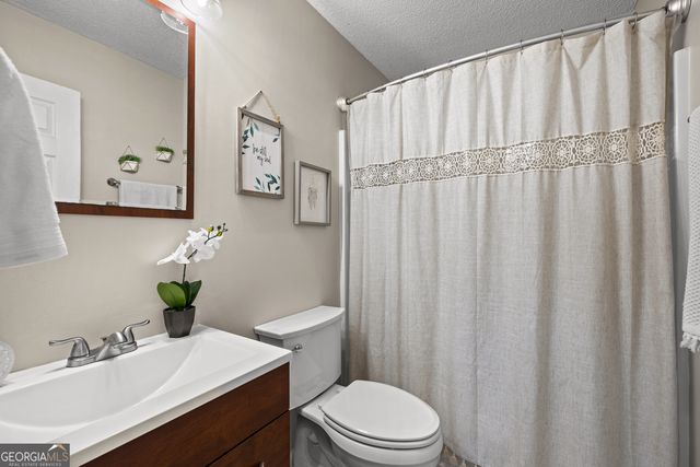 55 Bretts Point, Sharpsburg, GA 30277