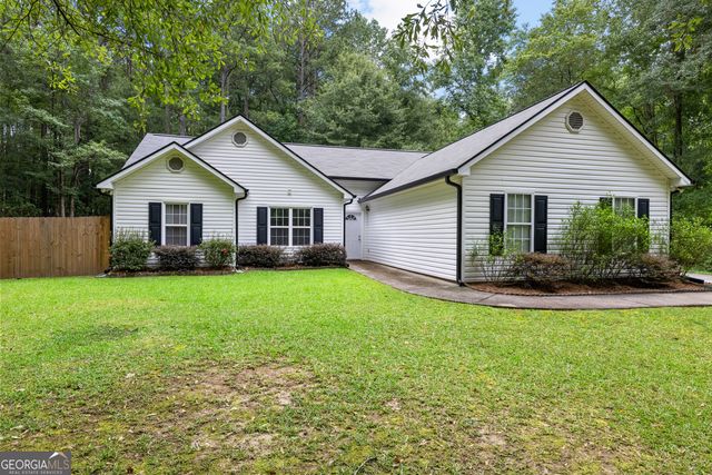 55 Bretts Point, Sharpsburg, GA 30277