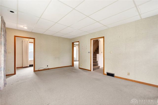 37 Hawthorne Drive, Fairborn, OH 45324