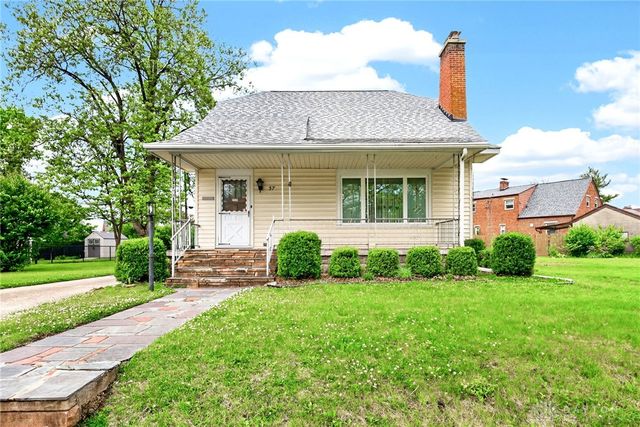 37 Hawthorne Drive, Fairborn, OH 45324