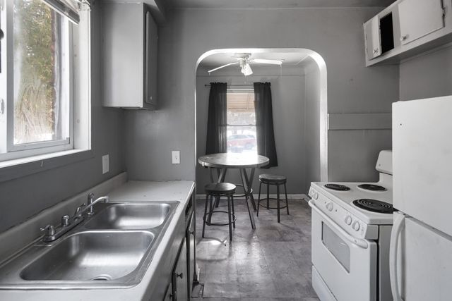 11801 Elmdale Street, Detroit City, MI 48213