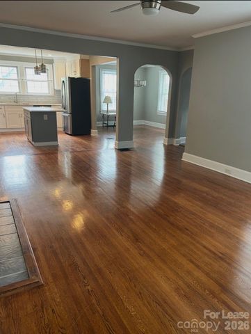 223 Victoria Avenue, Charlotte, NC 28202