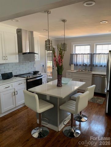 223 Victoria Avenue, Charlotte, NC 28202