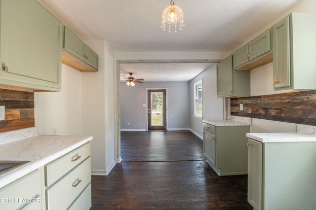 224 Wynn Ave, Knoxville, TN 37920