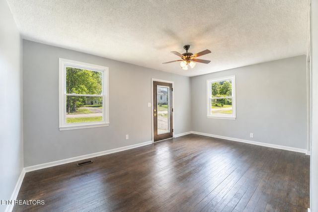 224 Wynn Ave, Knoxville, TN 37920