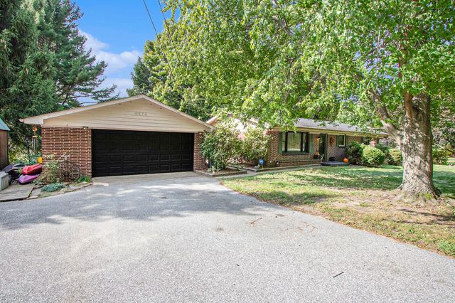 8674 N 200 E, La Porte, IN 46350