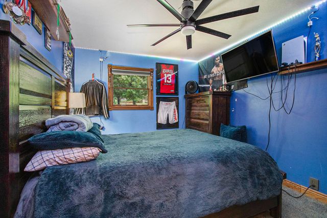 8674 N 200 E, La Porte, IN 46350