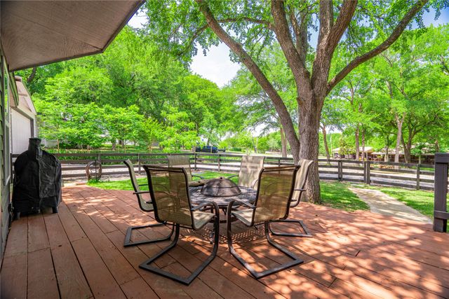 347 Quail Creek Circle, Pottsboro, TX 75076