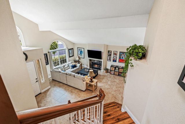 49035 Tango Court, La Quinta, CA 92253