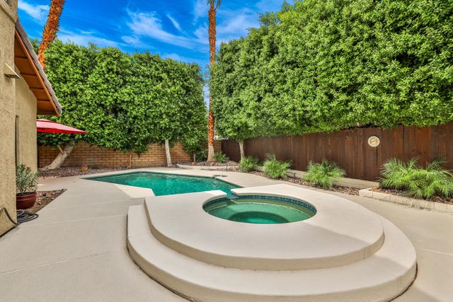 49035 Tango Court, La Quinta, CA 92253