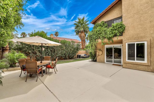 49035 Tango Court, La Quinta, CA 92253