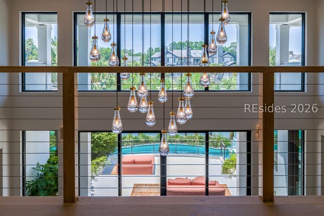 14 Castlebridge Ct, Hilton Head Island, SC 29928