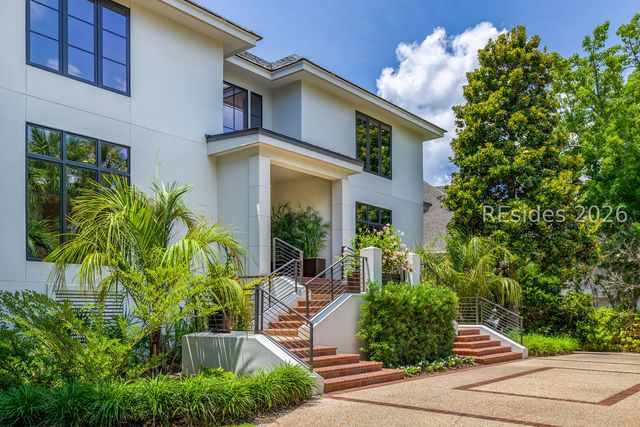 14 Castlebridge Ct, Hilton Head Island, SC 29928