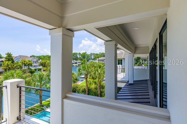 14 Castlebridge Ct, Hilton Head Island, SC 29928