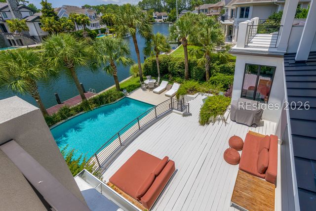 14 Castlebridge Ct, Hilton Head Island, SC 29928
