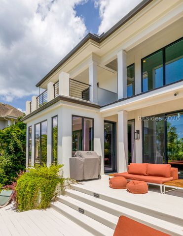 14 Castlebridge Ct, Hilton Head Island, SC 29928