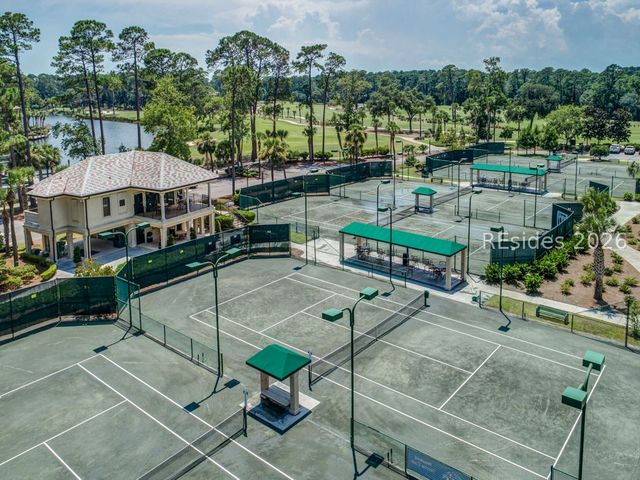 14 Castlebridge Ct, Hilton Head Island, SC 29928