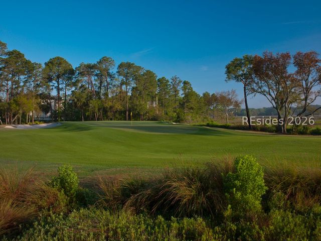 14 Castlebridge Ct, Hilton Head Island, SC 29928