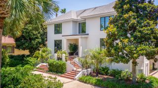 14 Castlebridge Ct, Hilton Head Island, SC 29928