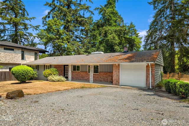 10466 SE 19th Street, Bellevue, WA 98004