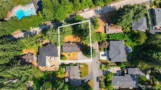 10466 SE 19th Street, Bellevue, WA 98004