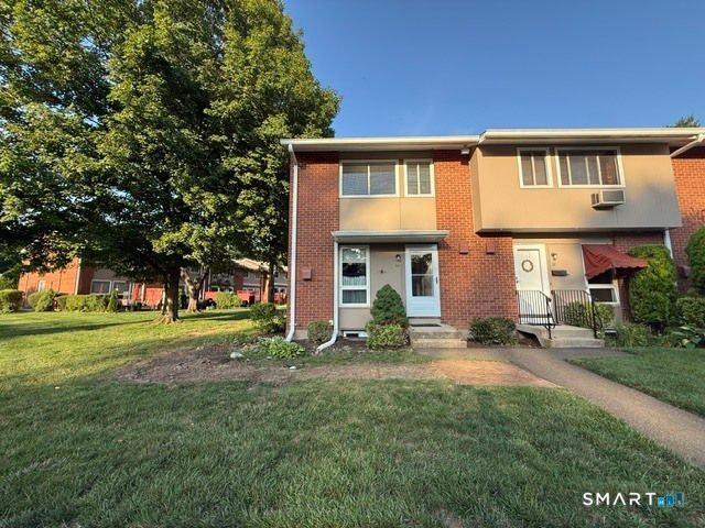 114 Centerbrook Road, Hamden, CT 06518