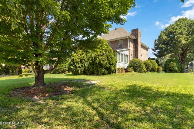 4808 Wimbledon Court N, Wilson, NC 27896