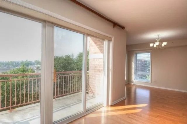 1378 Perry Street 510, Des Plaines, IL 60016