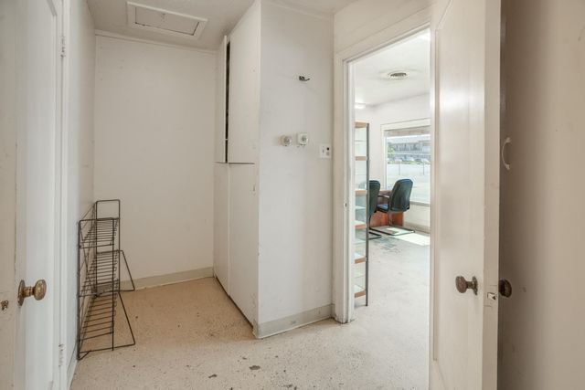 33 E Gridley Rd, Gridley, CA 95948