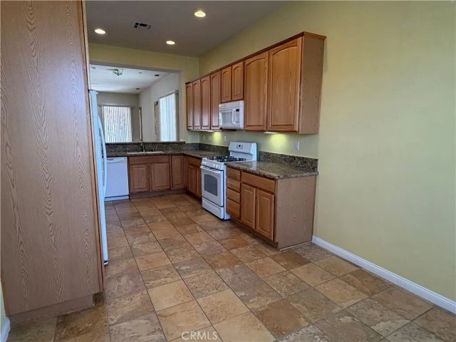 19469 Del Ray, Apple Valley, CA 92308