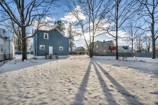 502 W 23rd Street, Lorain, OH 44052