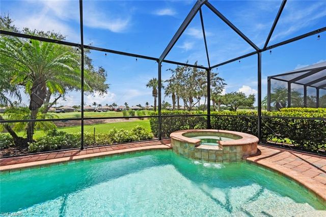 12732 Kinross LN, Naples, FL 34120