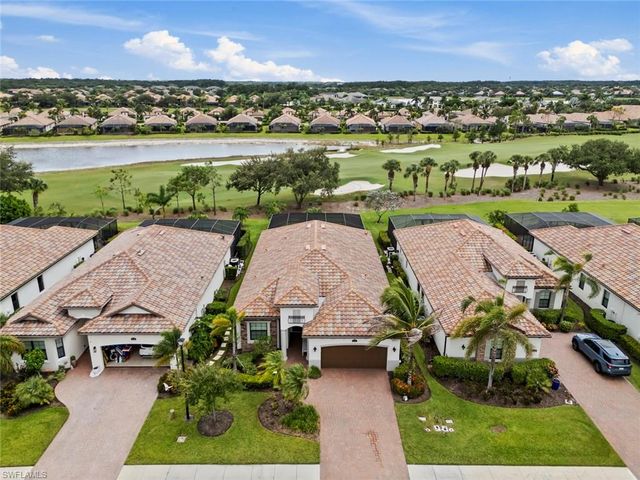 12732 Kinross LN, Naples, FL 34120